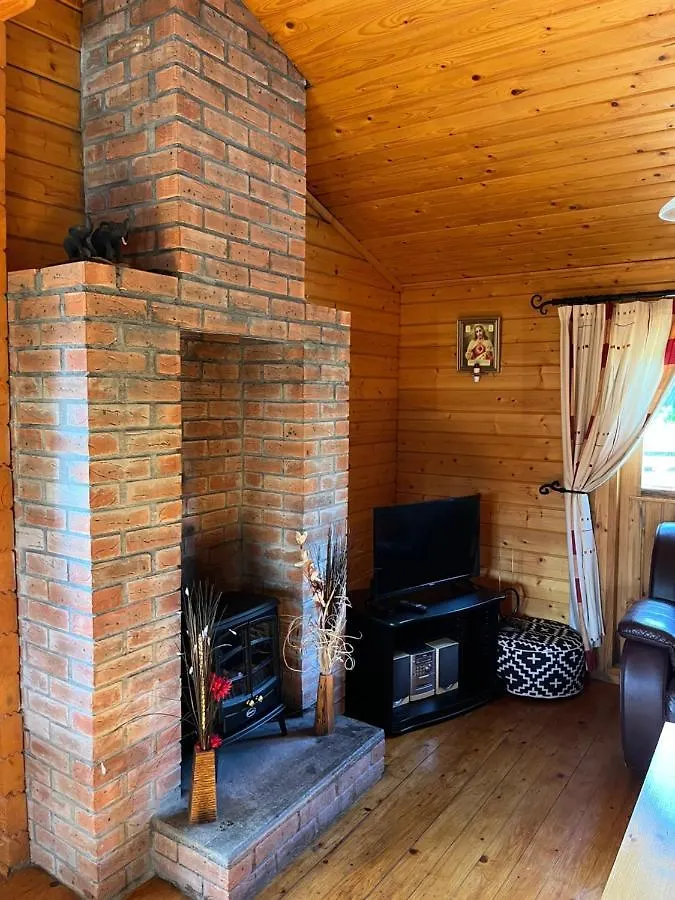 Red Squirrel Lodge Γκάλγουεϊ 0*,