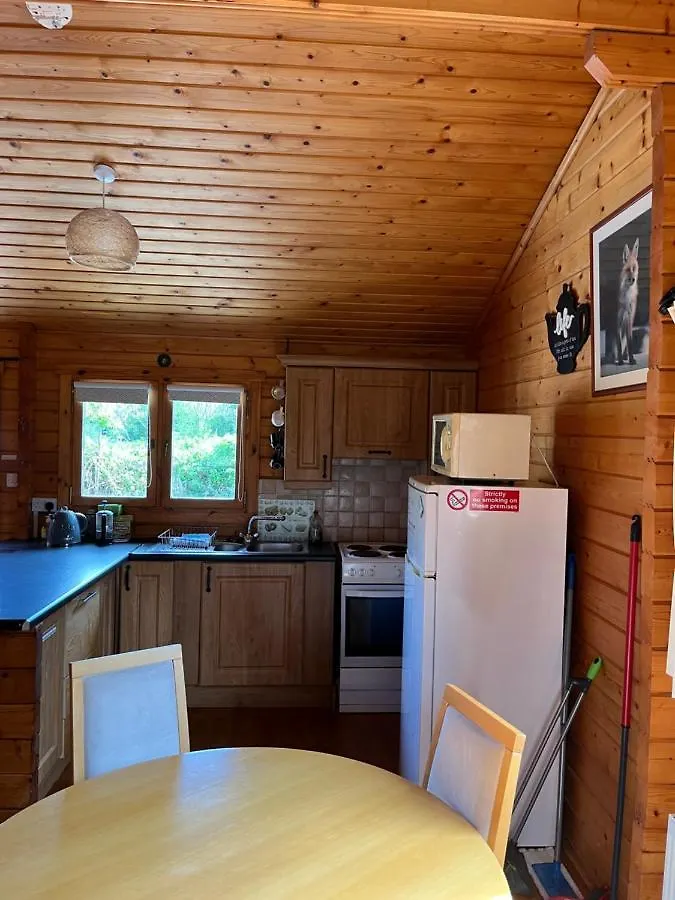 Red Squirrel Lodge Γκάλγουεϊ Ιρλανδία
